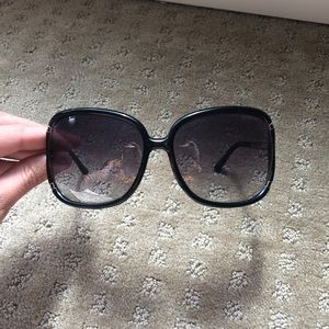 Juicy Couture Black Oversized Sunglasses